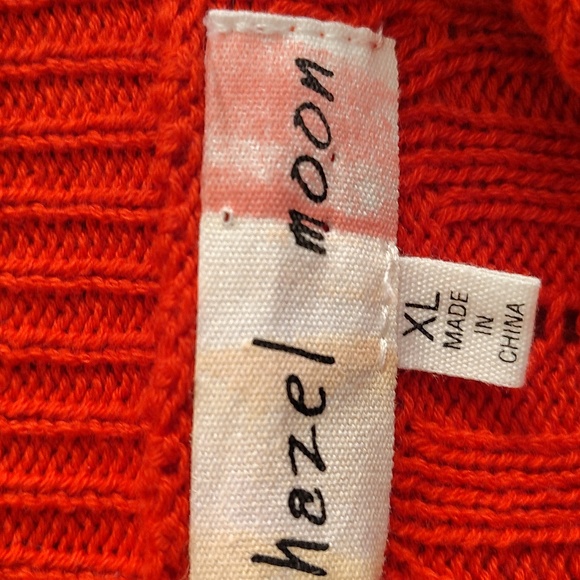 Hazel Moon Round Neck Sz XL Short Sleeves Red Cardigan Floral Embroidery B31 X P - Picture 2 of 14